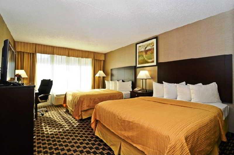 Quality Inn & Conference Center Akron Exterior foto